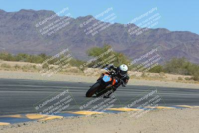 media/Mar-24-2025-Moto Forza (Mon) [[57ce5c5cff]]/2-Intermediate Group/Session 3 (Turn 6 Inside)/